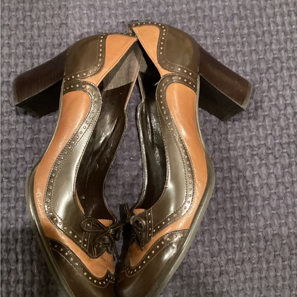 Heels - Picture 6 of 7